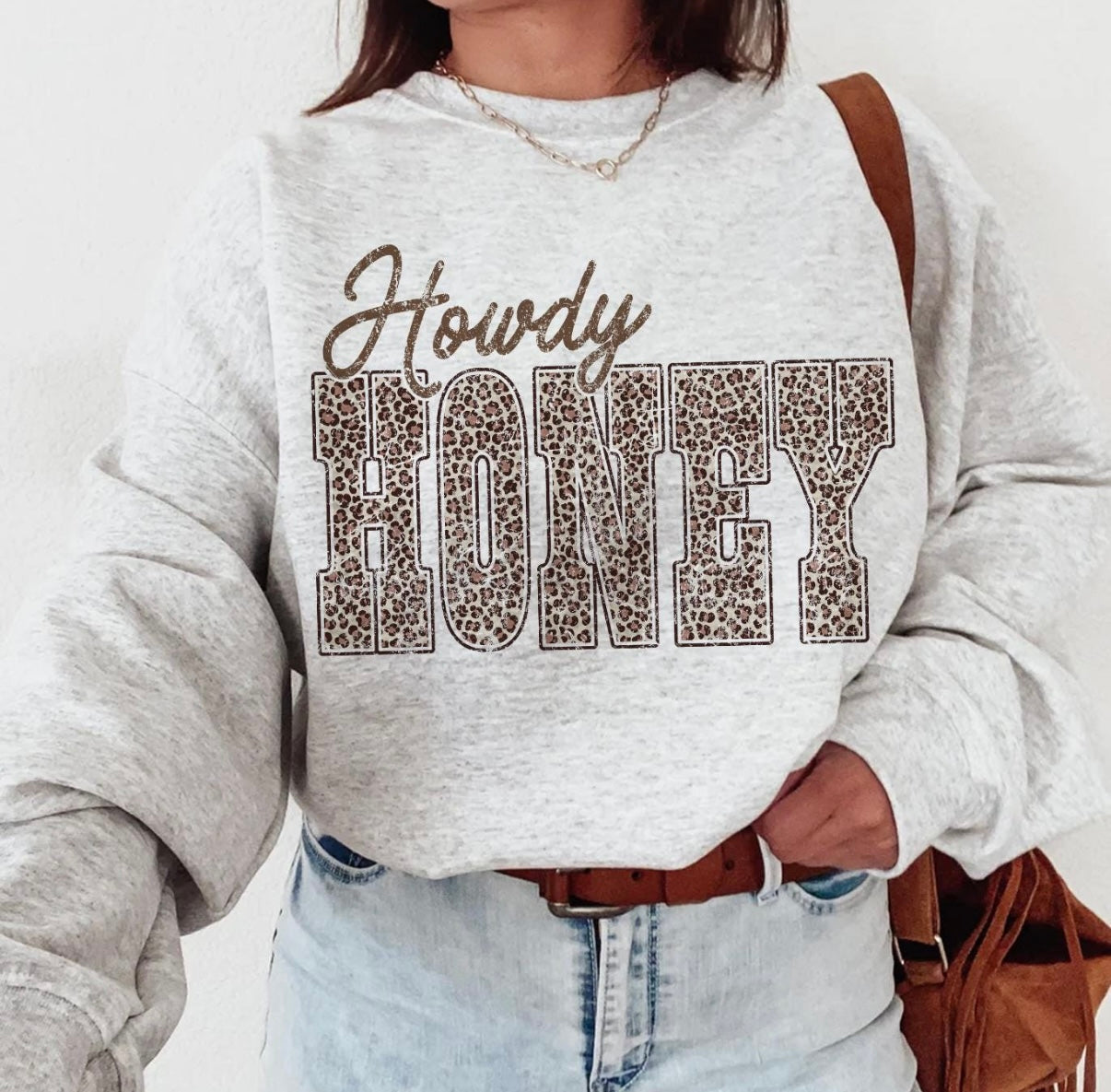 Howdy Honey Leopard Graphic Tee | Western Country Style Shirt | Cute Southern Comfort Colors Tee